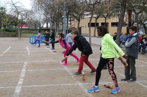 El parc del Pescador acull la tercera fase comarcal dels Jocs Esportius Escolars de Bitlles Catalanes