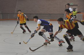 Resultats dels equips base del Cambrils Club Hoquei disputats els dies 21 i 22 de març