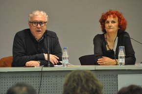 Rosina Ballester presenta el llibre Els dies fosos, un poemari sobre l'essencialitat vital