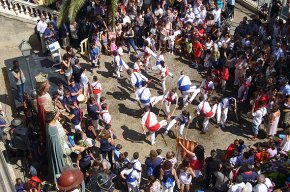 L'oposició titlla de "procés electoralista" l'atorgament de les subvencions a les entitats festives