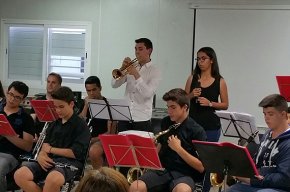 Ferran Capella, alumne de l'Escola Municipal de Música, ofereix el seu concert de graduació