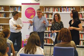 Jordi Agràs presenta el seu llibre "Un món esberlat, un món apedaçat" il·lustrat per Nuri Mariné
