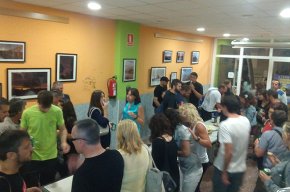 Sara Estalella inaugura l'exposició Racons al Casal Popular