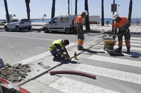 S'inicien les obres de dos passos de vianants "intel·ligents"