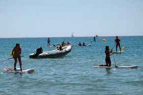 Es posa en marxa, un estiu més, la base nàutica de la platja del Regueral