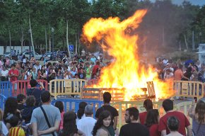 Cambrils acull, per setè any consecutiu, la Flama del Canigó