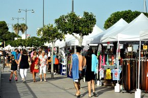 Una quarantena d'establiments se sumen a la Fira Comerç Cambrils