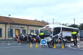 La línia ferroviària entre Cambrils i Salou, interrompuda durant 10 hores pels greus aldarulls de Salou