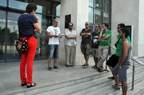 L'Assemblea de Cambrils demana "la implicació urgent del Parlament de Catalunya" per tractar el top manta