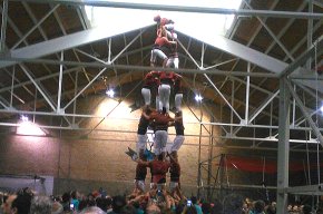 Els Xiquets de Cambrils confien fer castells de 7 a la diada castellera de la Mare de Déu del Camí