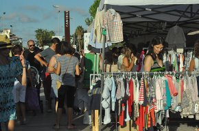 Bon tancament de temporada en la darrera edició de la Fira Rebaixes de la UB