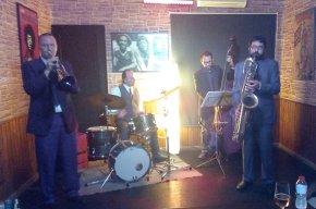 La banda Mulibakers enceta la 7a Mostra de Jazz&Blues a la Boheme