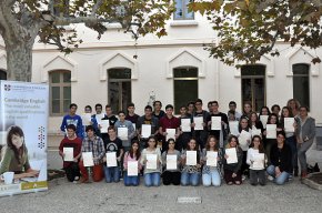 Es lliuren els diplomes d'anglès de la Universitat de Cambridge a 52 alumnes cambrilencs d'ESO
