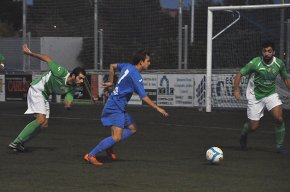 El FC Cambrils i l'United aconsegueixen dues destacades victòries mentre que el Vilafortuny no passa de l'empat