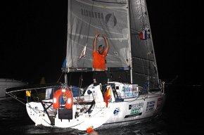 Guillermo Cañardo del CN Cambrils completa la Mini Transat després de 19 dies de travessia