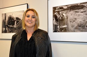 Anna Corral presenta "Cambrils, tradicions i racons", un recull d'instantànies cambrilenques