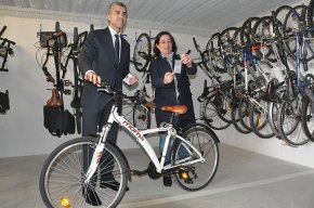 Cambrils disposa d'un dipòsit de bicicletes a la seu d'Aparcam