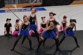 El Centre de Dansa Cambrils posa en escena El Trencanous
