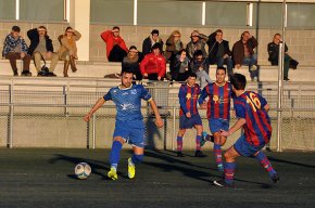 Còmoda victòria del Cambrils United i derrotes del FC Cambrils i el Vilafortuny