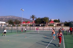 Oberta la inscripció a les activitats esportives de Setmana Santa a Vandellòs i lHospitalet de lInfant