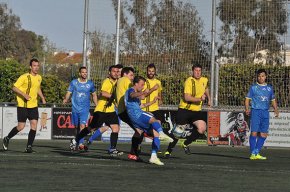 Victòries del FC Cambrils i del Cambrils United que segueixen liderant amb pas ferm i derrota del Vilafortuny