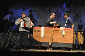 Exhaurides les entrades per veure el musical cambrilenc "Naltros som així"
