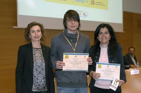 Andreu de Donato de l'institut Cambrils rep el segon Premi d'Enginyeria Agroalimentària de la URV pel seu treball de recerca