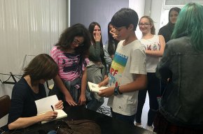 L'escriptora Noemi Bagés visita l'institut Ramon Berenguer IV 