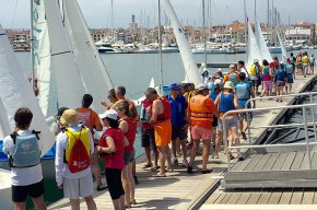 Professors d'educació física d'arreu de Catalunya participen en les activitats de l'Estació Nàutica