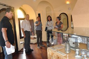 S'inaugura l'exposició "Fam i Abundàncies" a la Torre del Port, una reflexió sobre la carestia i l'excés d'aliments al llarg de la història