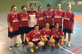 Nou equips disputen el primer Torneig de Futbol Sala femení 24 hores Ciutat de Cambrils