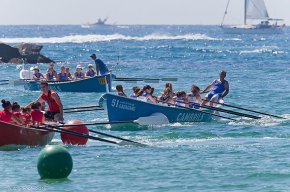Cinc victòries, un tercer i un cinquè lloc dels Vogadors de Cambrils a la regata d'Arenys de Mar