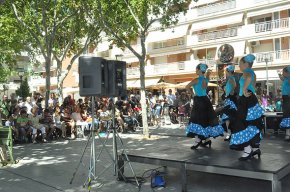 Cultural_Fest, una jornada plena d'activitats a la plaça Mossèn Batalla