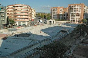 Les obres d'urbanització de la plaça de la Concòrdia s'endarrereixen tres mesos més