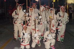 La Colla Infantil dels Diables Cagarrrieres participa a la Festa Major de Sant Feliu, a Constantí