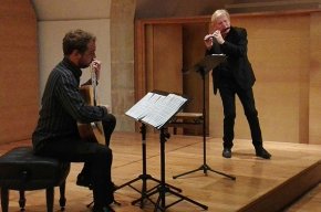Duet de guitarra i flauta amb els músics noruecs Anders Clemens i Inge Rolland a la Cripta