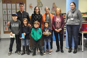 Eulàlia Canals, Jana Martí i Olívia, guanyadores del quart Concurs de Punts de Llibre