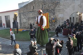 Enrenou mediàtic per una representació escolar del Setge de Cambrils 