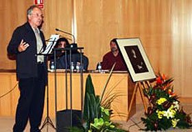 Emotiu homenatge a M. Dolors Medina