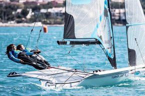 Carla i Marta Munté del CN Cambrils s'enduen la Copa d'Espanya de FX