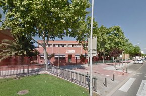 Un ciclista atropella un xiquet de 4 anys a la sortida de l'escola Marinada i es dóna a la fuga 