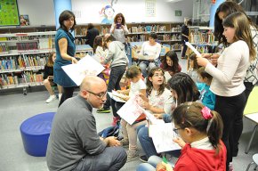 El taller sobre "El quadern de l'avi" arriba al Club de Lectura infantil de la Biblioteca