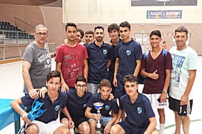 Més de 200 esportistes disputen el Torneig de futbol sala Ciutat de Cambrils del CFS Mediterrani