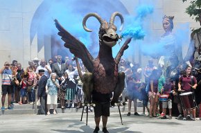 Una Diada de Sant Pere amb els elements festius com a protagonistes