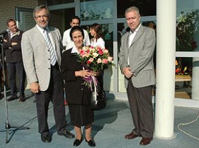 FA 10 ANYS: El conseller de Governació Xavier Sabaté inaugura de forma oficial la llar d'infants Maria Dolors Medina
