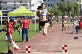 Les atletes Nuria Caballero i Eulàlia Català competeixen al campionat de Catalunya absolut a l'aire lliure