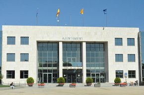 El servei gratuït de declaració de la renda de lAjuntament atén prop de 500 persones
