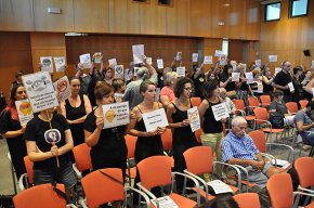 L'augment de sou a set treballadors municipals desferma la polèmica al ple