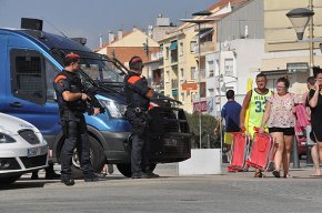 Normalitat al port l'endemà de l'atemptat terrorista