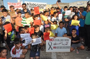 La comunitat musulmana de Cambrils fa una nova manifestació de condemna als atemptats